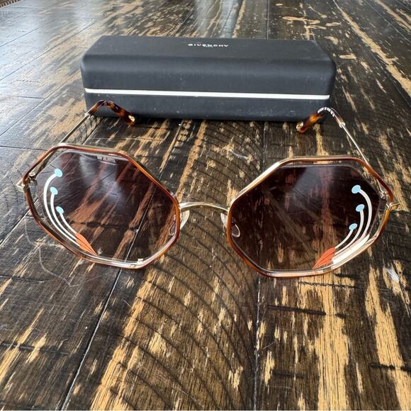 CHLOÉ - Abstract Frame Sunglasses main image 4